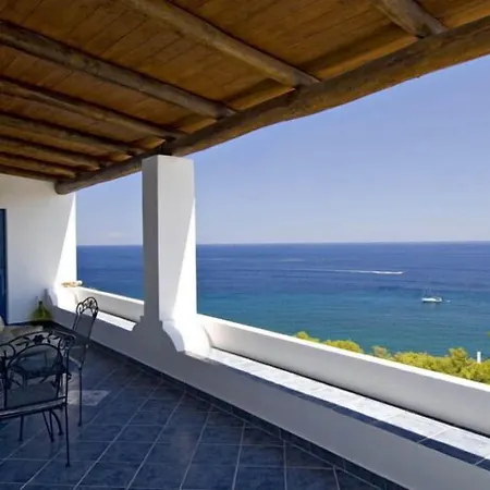 Girasole Hotel 3*