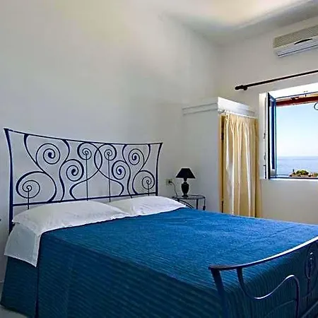 Girasole Szálloda 3*